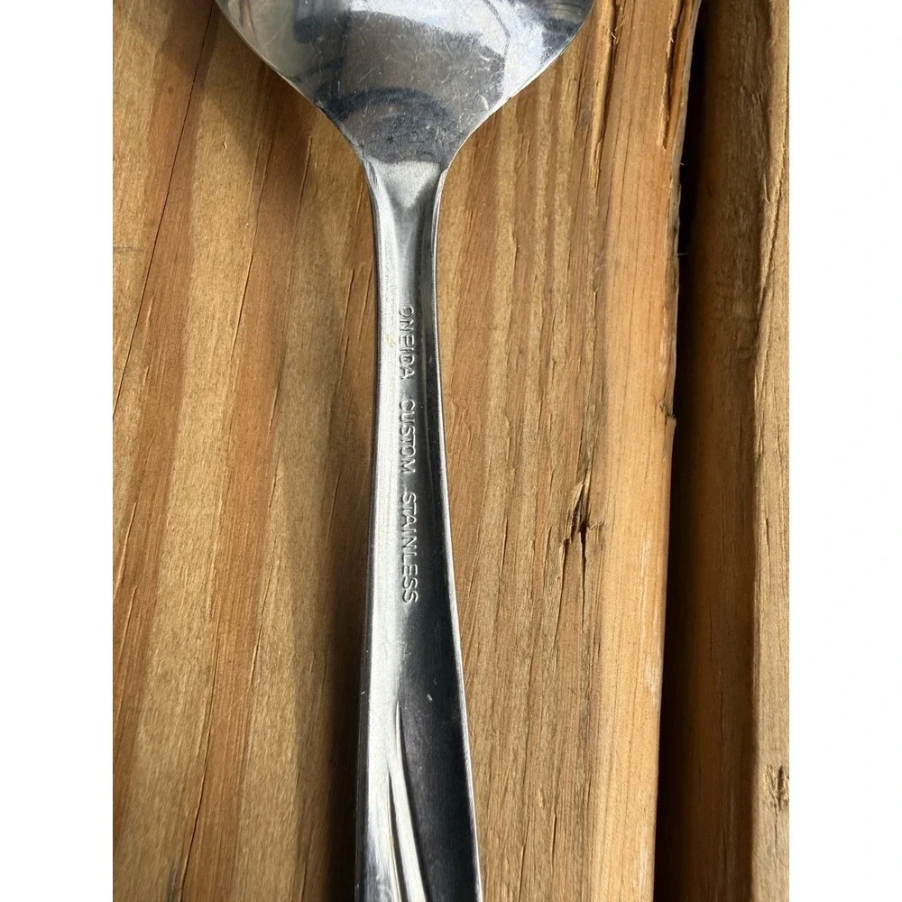10 Oneida ROSEANNE Custom Stainless Spoons 3 Sizes 2 Serving Spoons